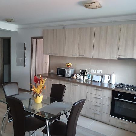 Apartament Marcel - Coresi Mall บราชอฟ ภายนอก รูปภาพ