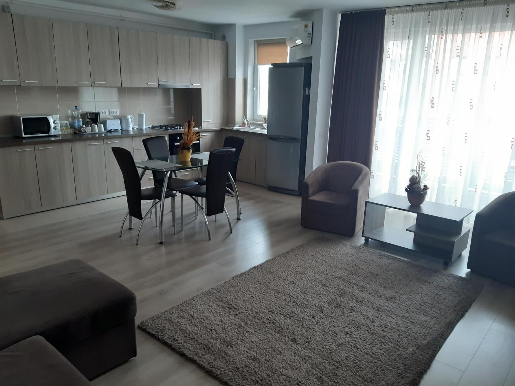 Apartament Marcel - Coresi Mall บราชอฟ ภายนอก รูปภาพ